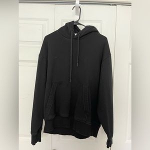 Zara Black Sweatshirt